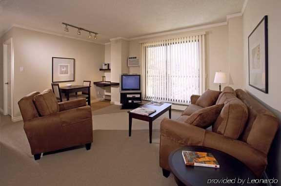 Execsuite Inc. YYC Rum bild