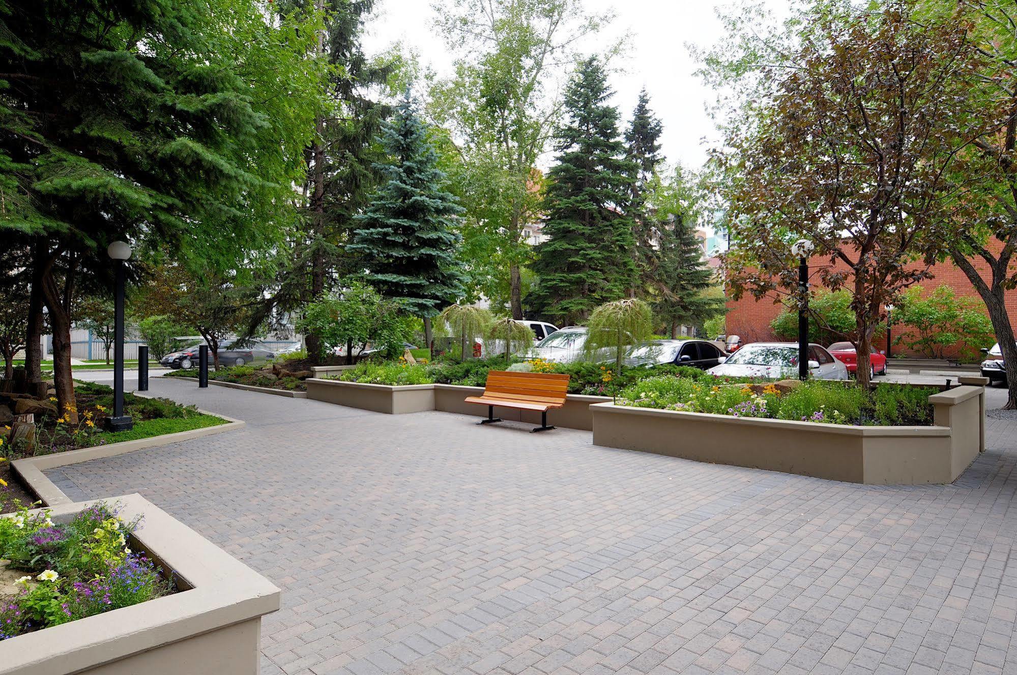 Execsuite Inc. YYC Exteriör bild